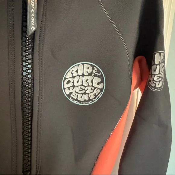 Rip Curl Black Wetsuit g-bomb front half zip jacket - Picture 2 of 9